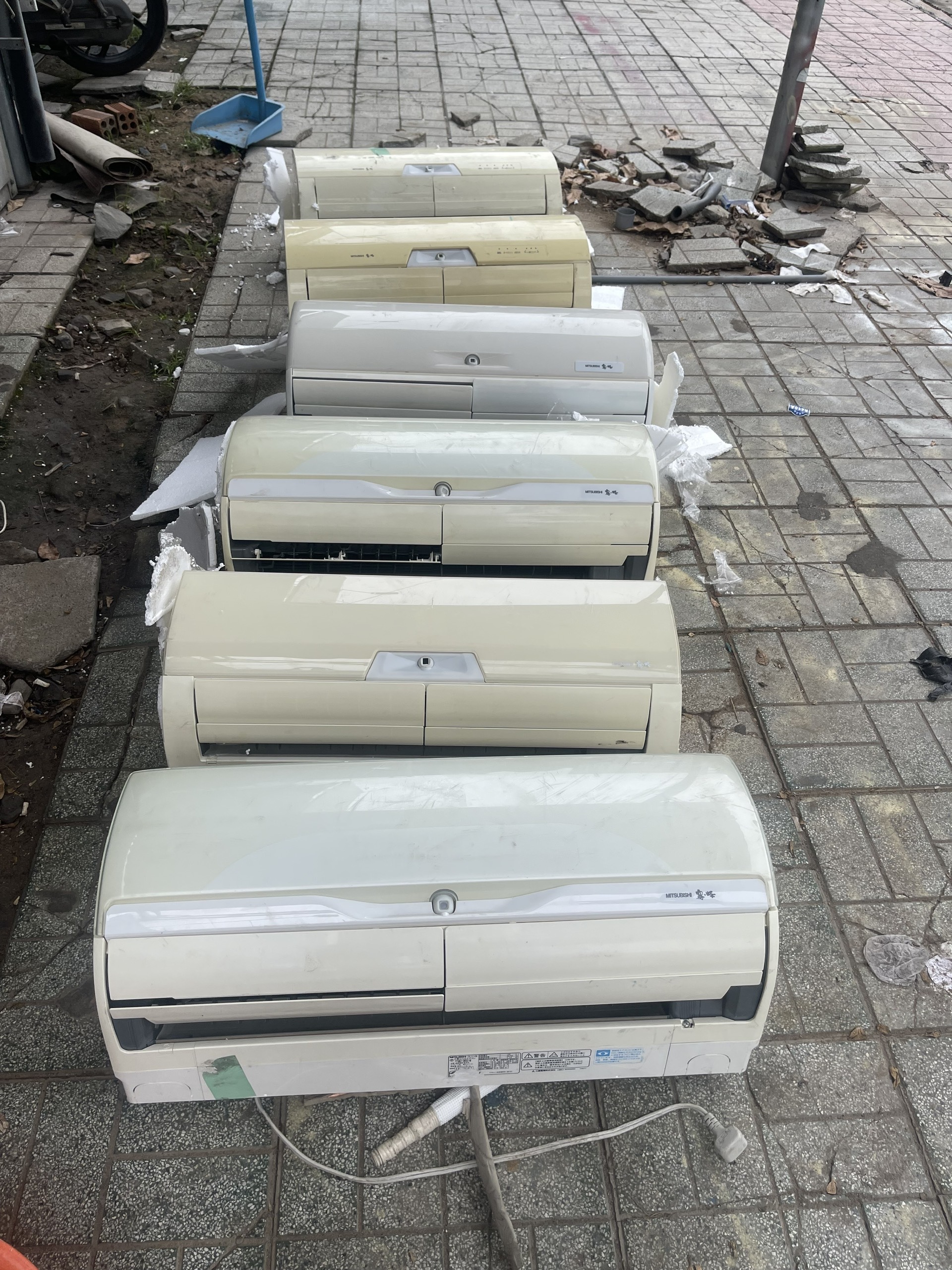 Máy lạnh hiệu Mitsubishi Inverter nội địa Nhật