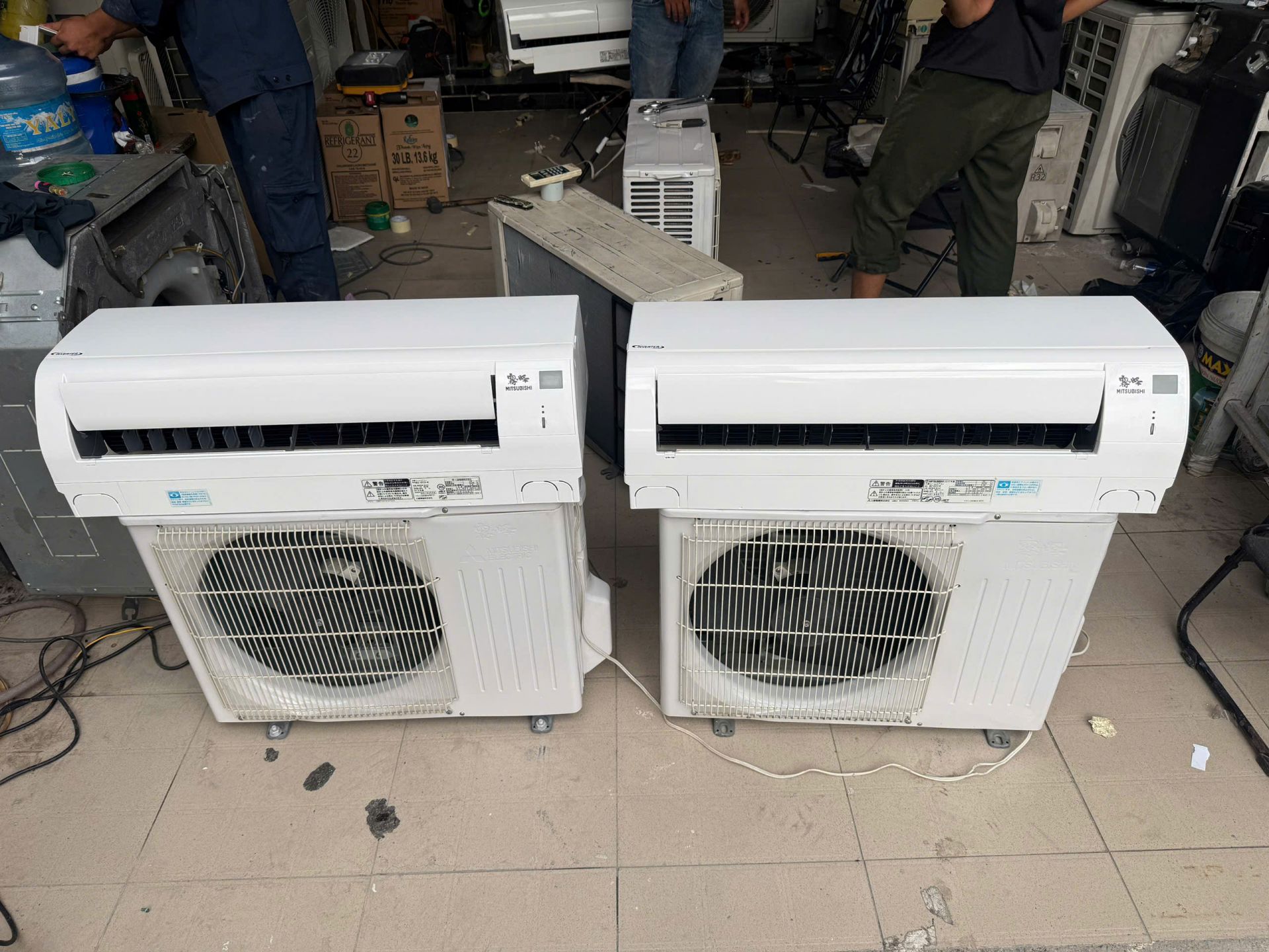 Mitsubishi Inverter 2 chiều điện 100V - công suất 1.0HP