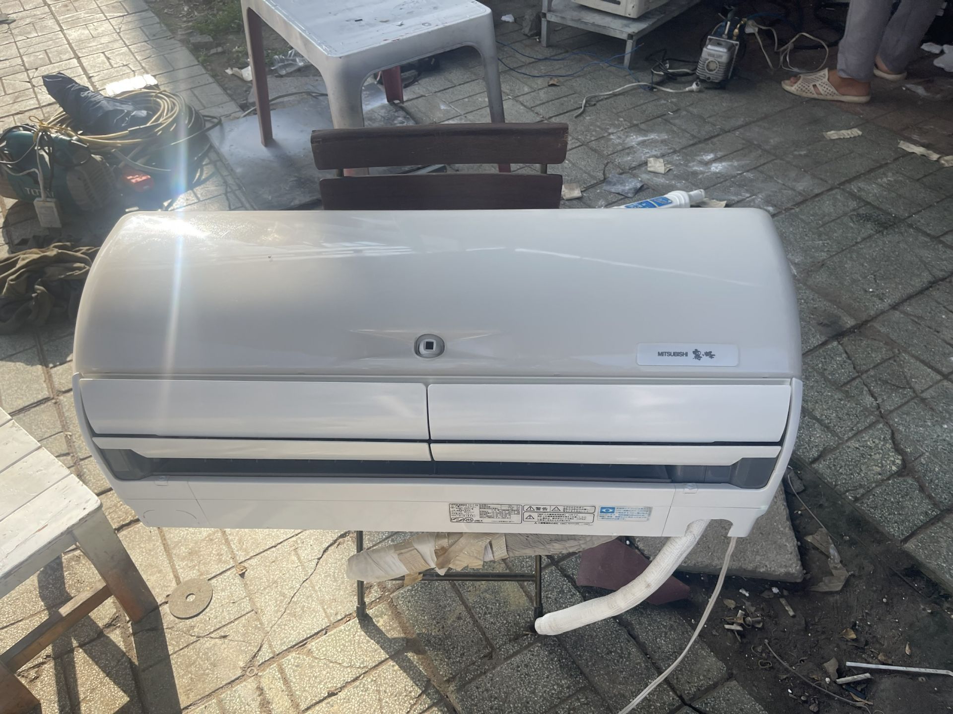 Máy lạnh hiệu Mitsubishi Inverter nội địa Nhật
